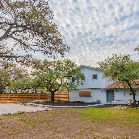 Luxurious Home With Hot Tub & Tree Deck By 6Flags San Antonio Extérieur photo