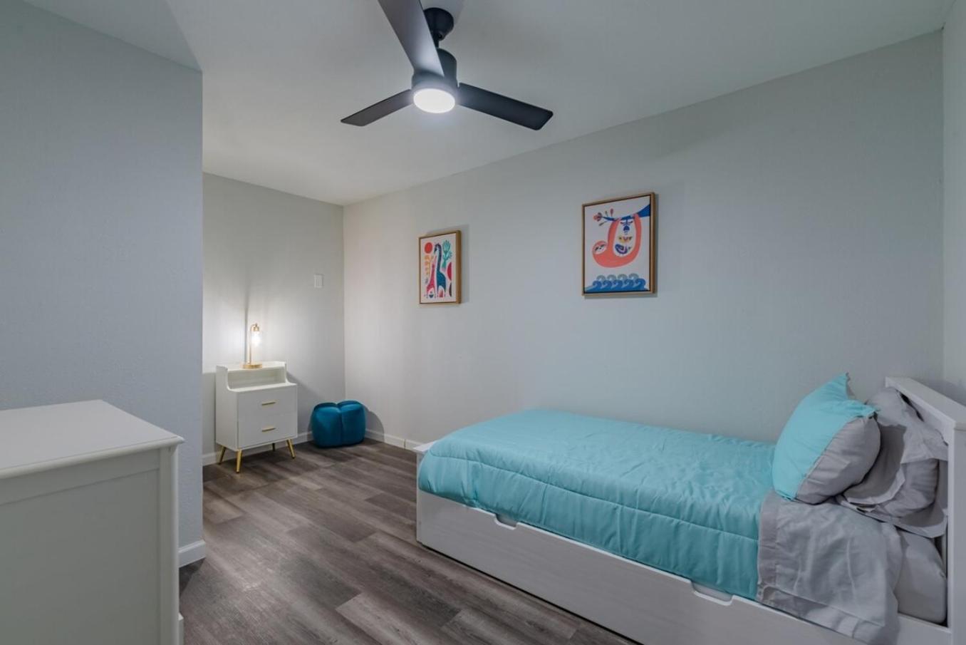 Luxurious Home With Hot Tub & Tree Deck By 6Flags San Antonio Extérieur photo